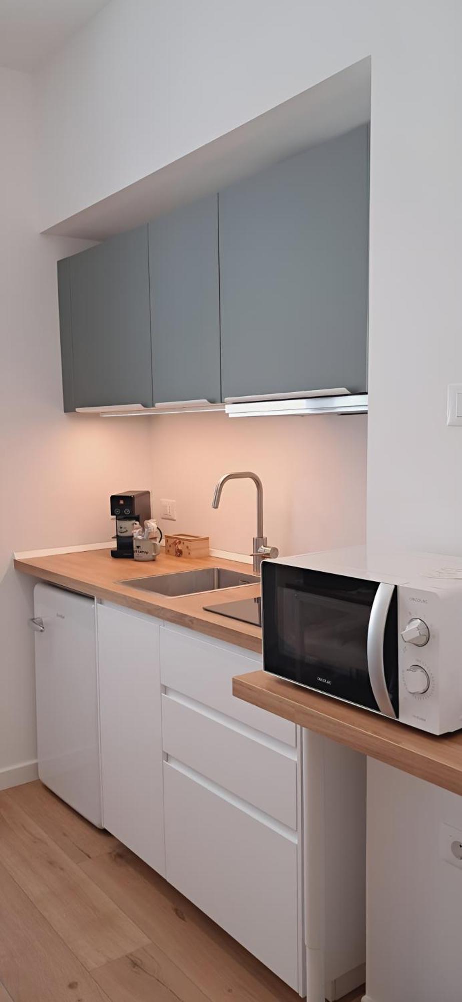 Apartment Tecla 4 *